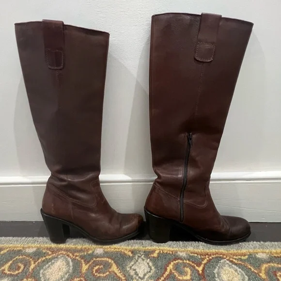 G-VGUC Boemos Leather Boots - Picture 2 of 11